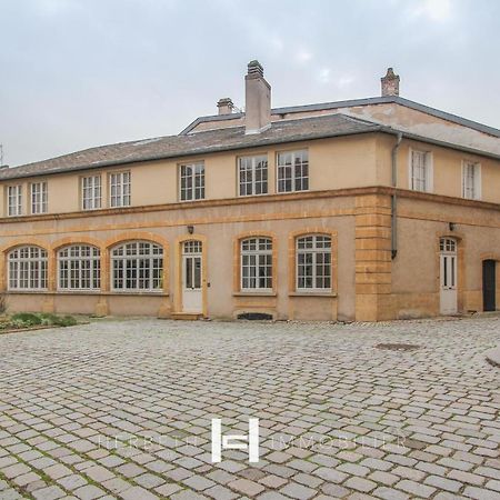 H-Bnb - Les Meubles Du 1 Bed and Breakfast Metz Esterno foto